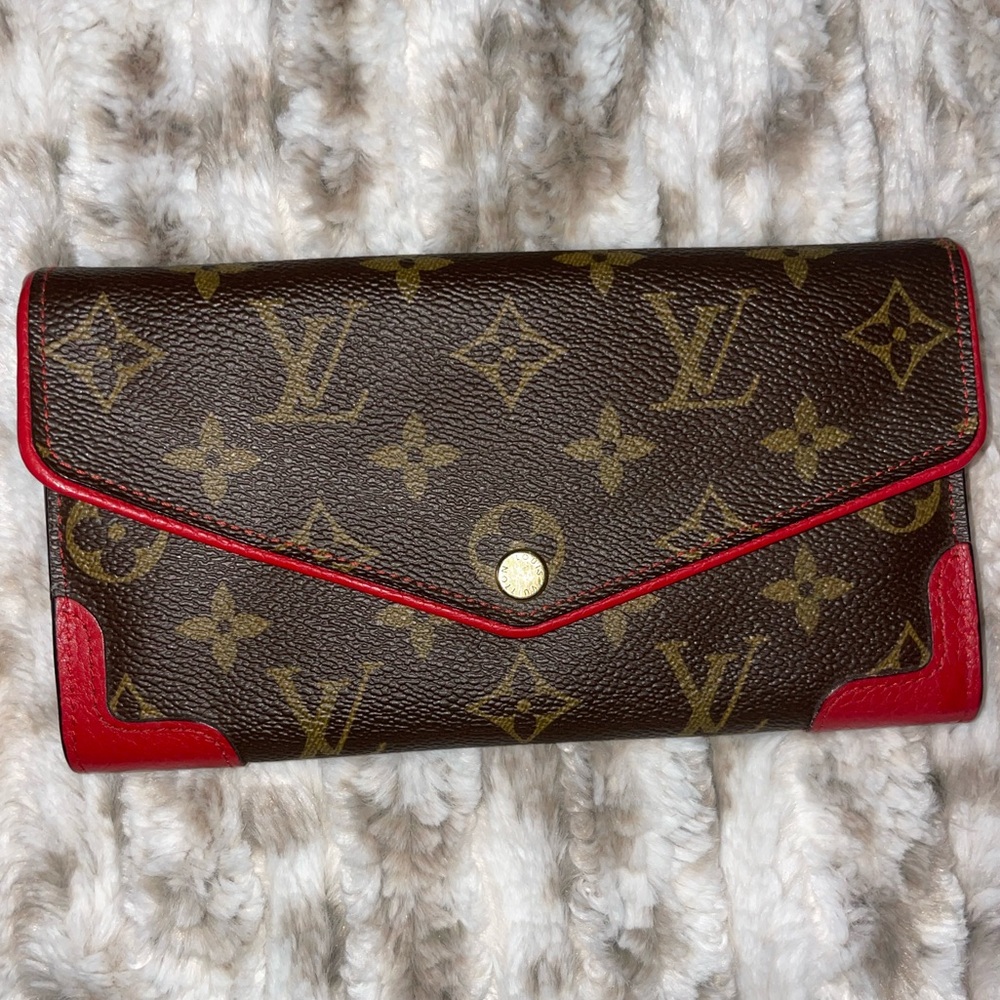 Louis Vuitton Wallet